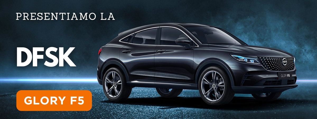 La nuova DFSK Glory F5 vista degli esterni in uno sfondo di strada dinamico e moderno